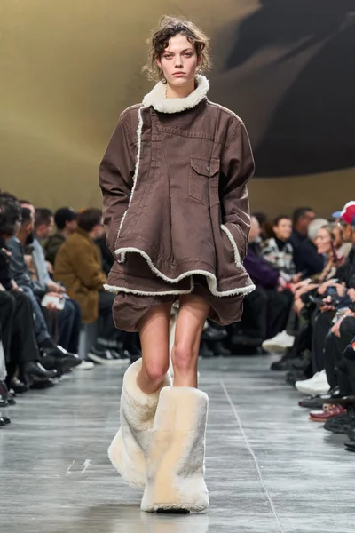 Look 21